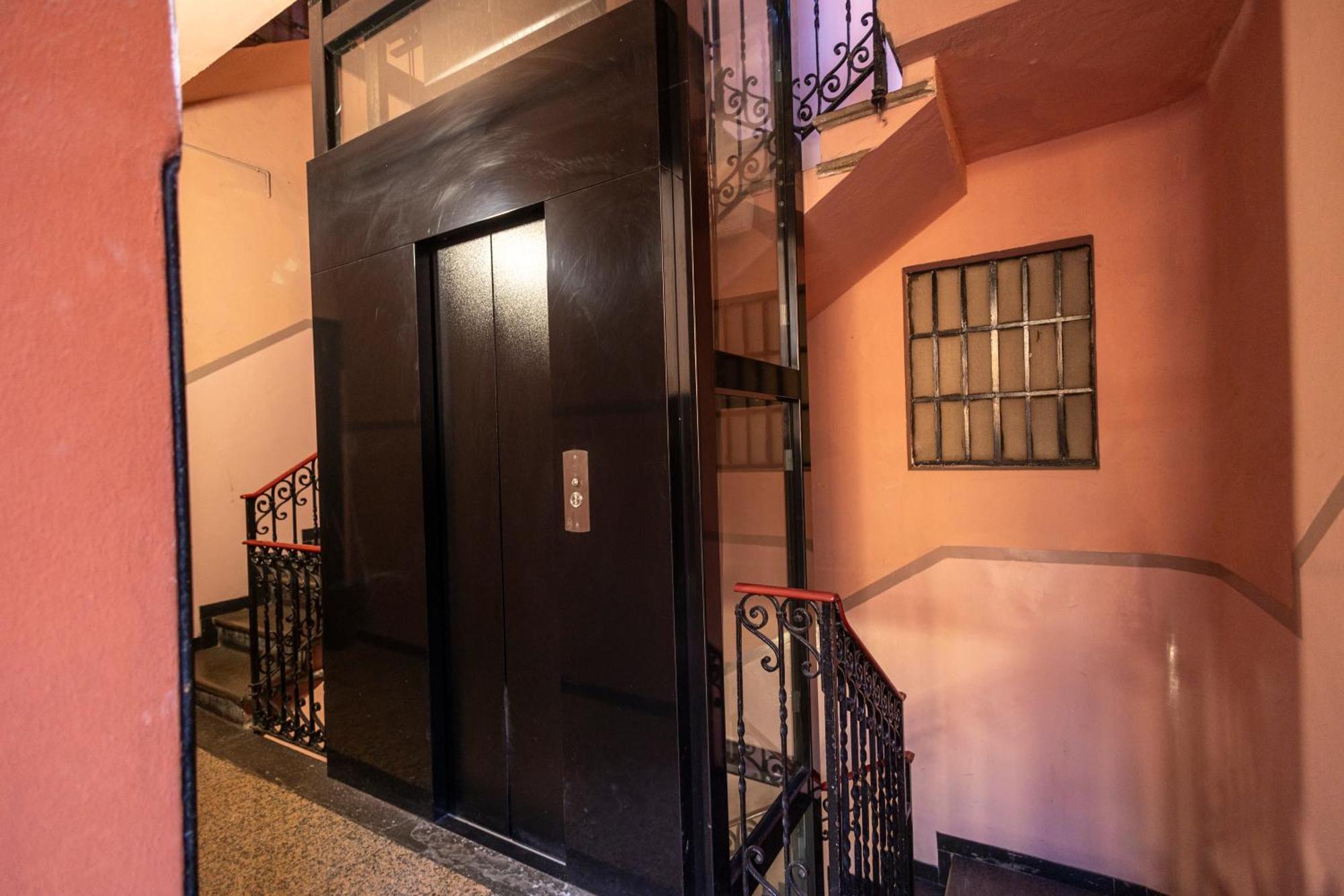 "Marocco 15" Spacious Flat 600 Meters From Metro Stop Milão Exterior foto