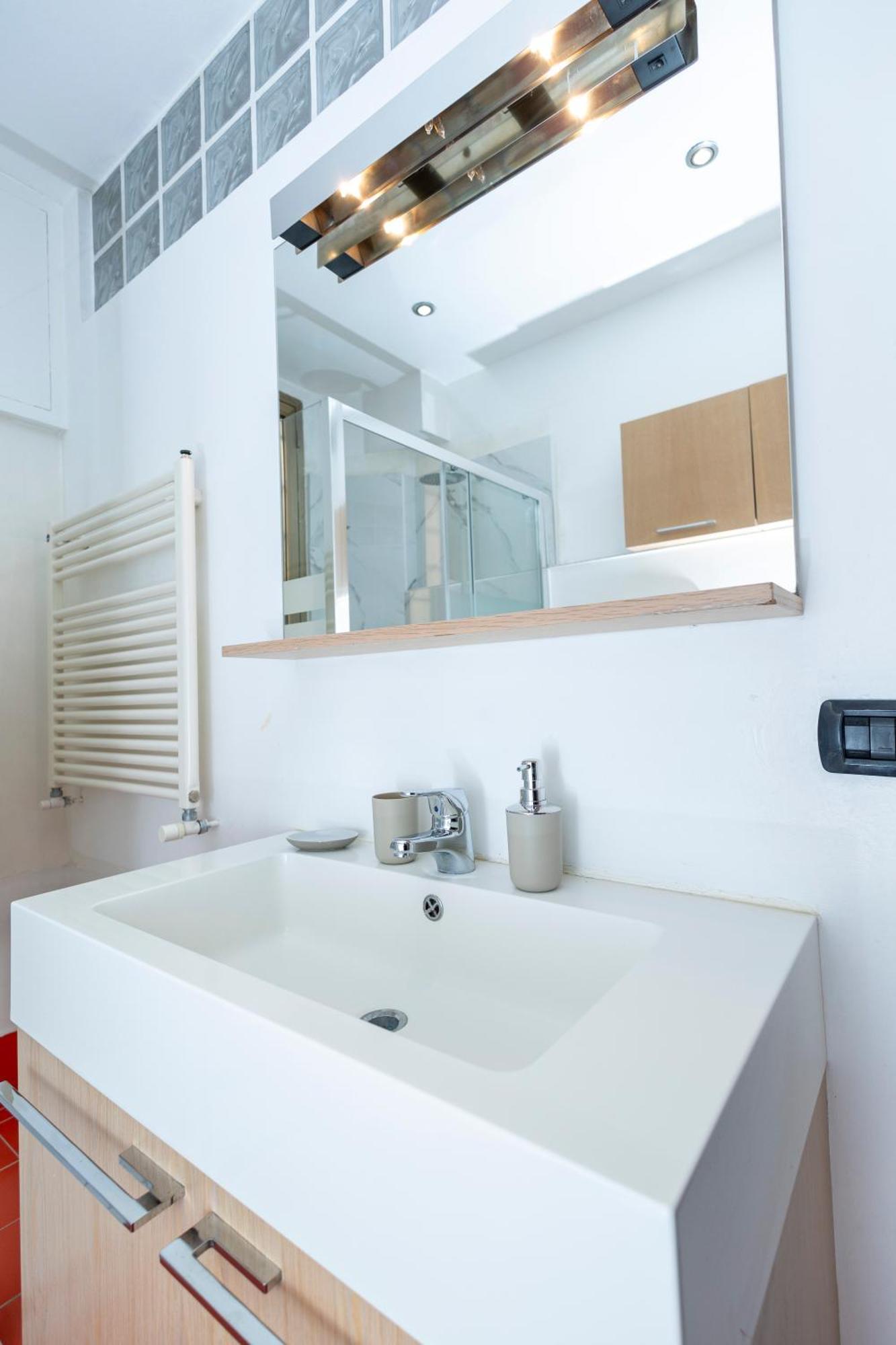 "Marocco 15" Spacious Flat 600 Meters From Metro Stop Milão Exterior foto